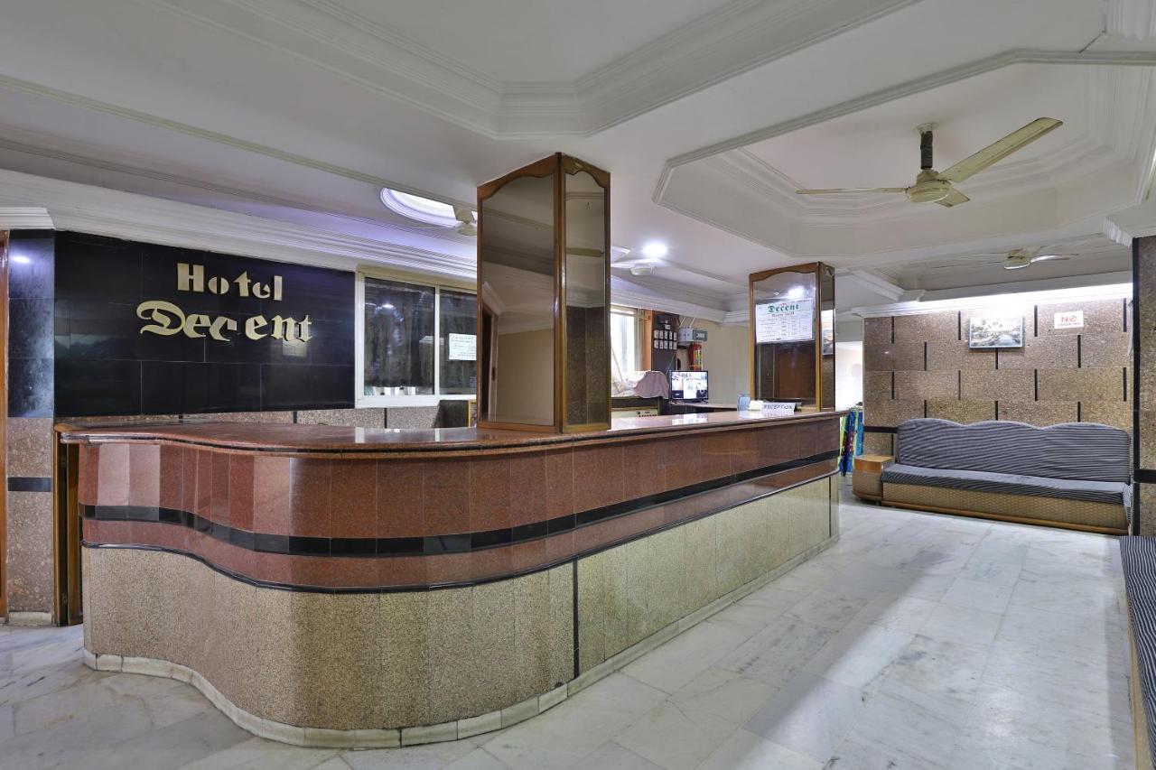 Spot On Hotel Decent Anand Ngoại thất bức ảnh